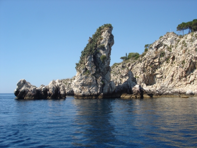  Magnífico acantilado